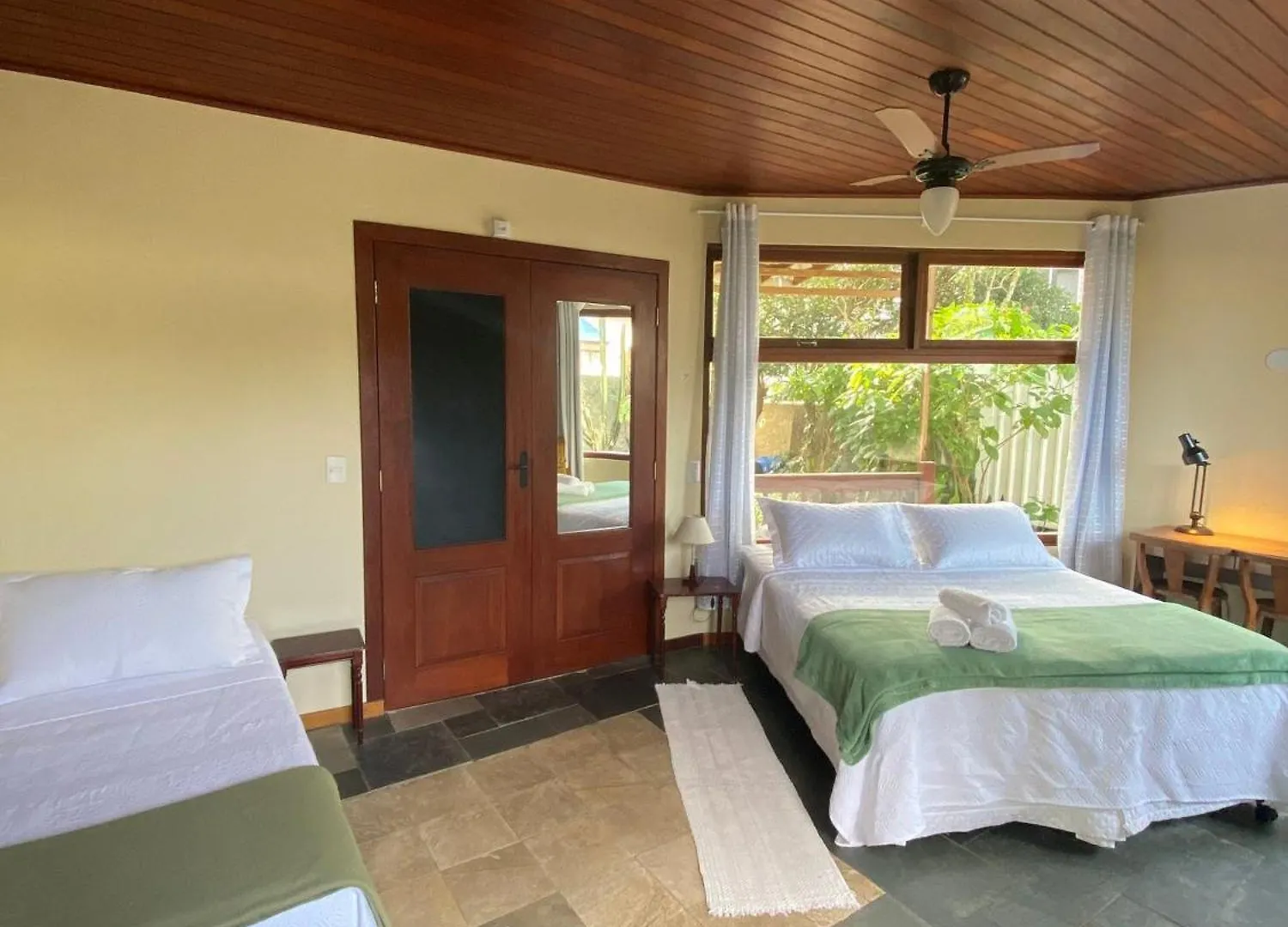Hospedagem Tulipane - Praia Do Campeche Florianopolis Guest house