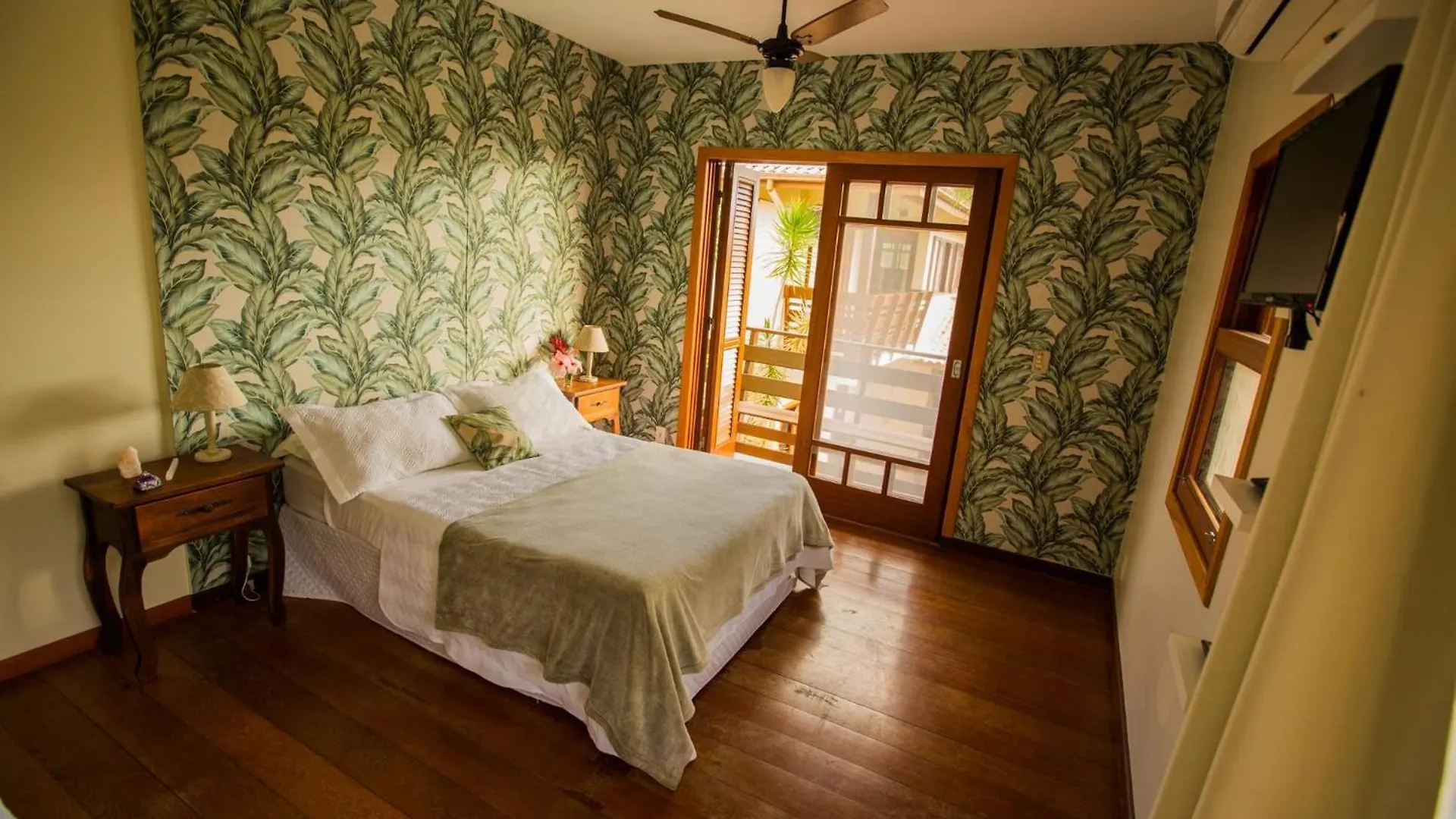 Hospedagem Tulipane - Praia Do Campeche Florianopolis Guest house