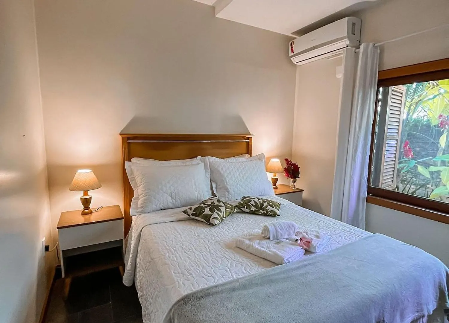 Hospedagem Tulipane - Praia Do Campeche Florianopolis Guest house