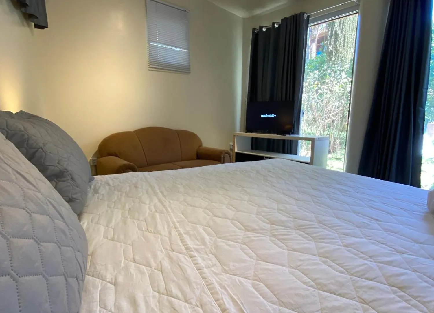 Hospedagem Tulipane - Praia Do Campeche Florianopolis Guest house
