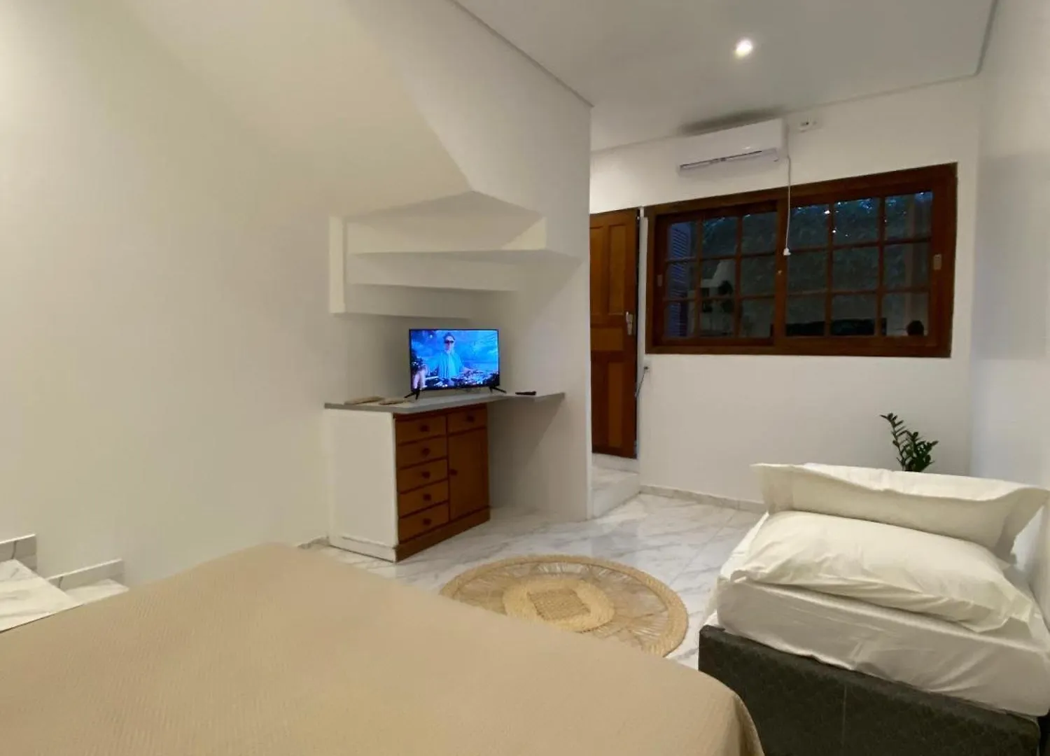 Guest house Hospedagem Tulipane - Praia Do Campeche Florianopolis Brazil